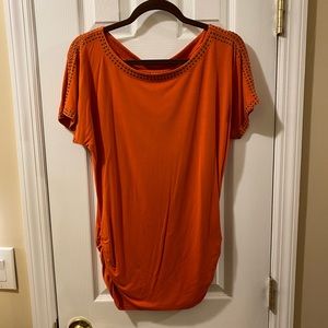 Women’s tee, bottom side-Rouching, top metal studs